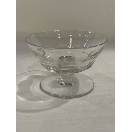 Baccarat - série de 4 coupes à champagne en cristal des années 1960