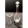 Service cristallerie 12 coupes et carafe assortie