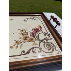 Plateau en faïence polychrome Art Nouveau