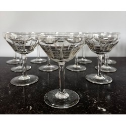 Service de 12 coupes à champagne en cristal