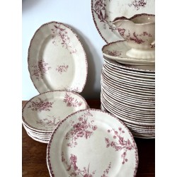 Terre de Fer - Complet service en faïence vieux rose