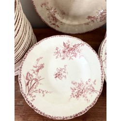 Terre de Fer - Complet service en faïence vieux rose