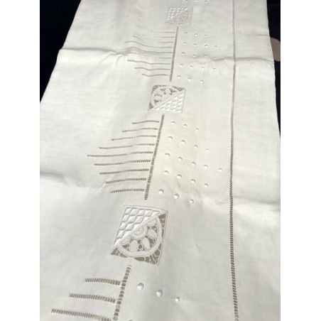 Linge ancien - Drap en lin blanc sans monogramme