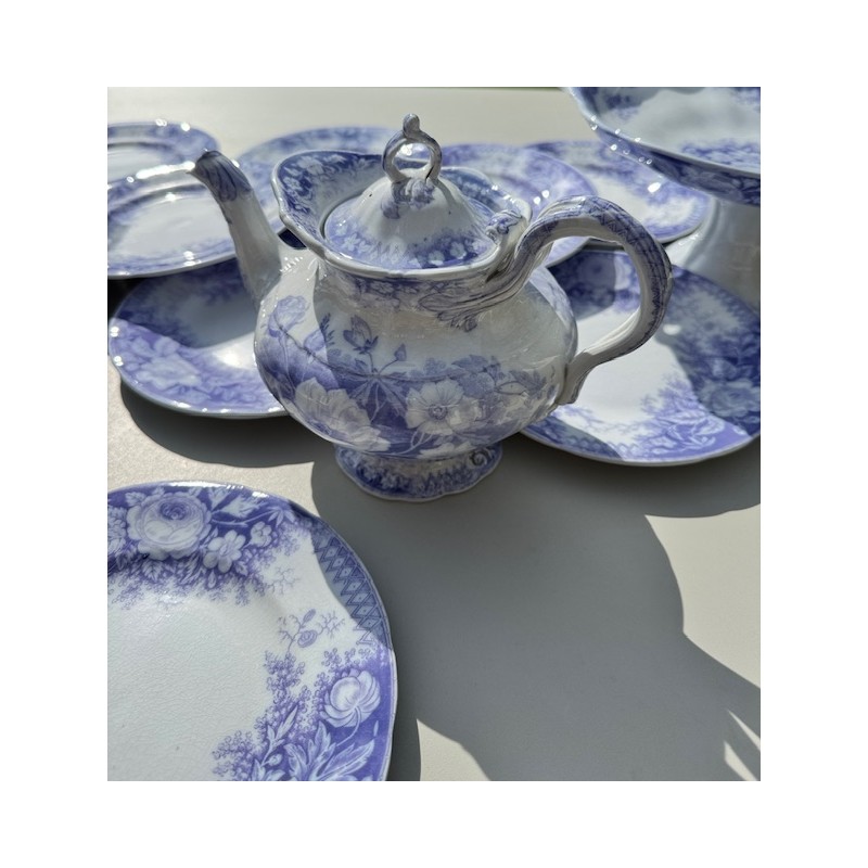 Sarreguemines XIXème - Théière modèle Jardinière