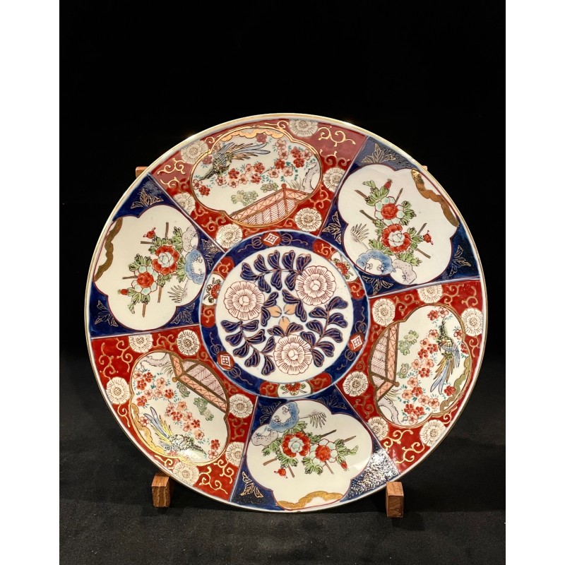 Japon - Grand Plat en porcelaine Imari